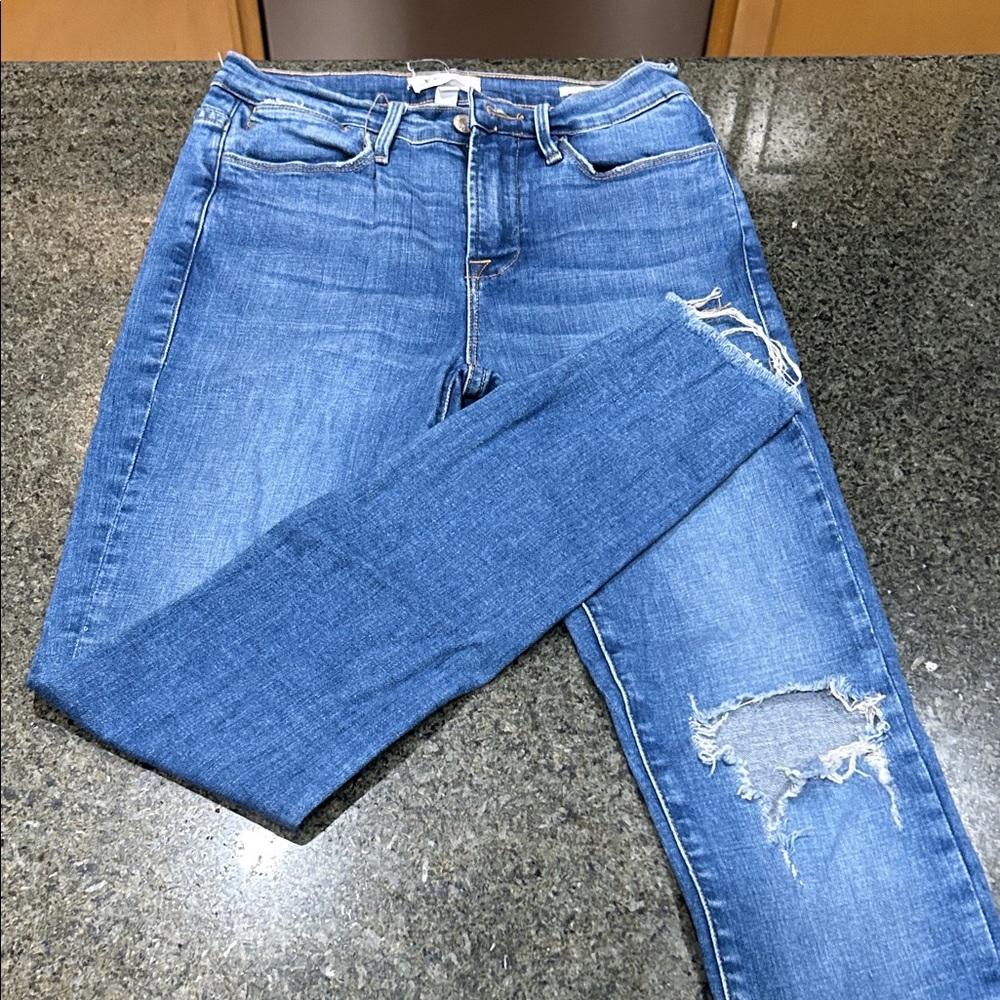 Frame Le High Skinny Distressed Jeans